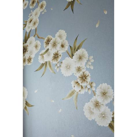 Harlequin x Diane Hill Harlequin x Diane Hill Wallpapers Rosa Wallpaper - Feather Grey/Paper Lantern/Oyster - HDHW112888