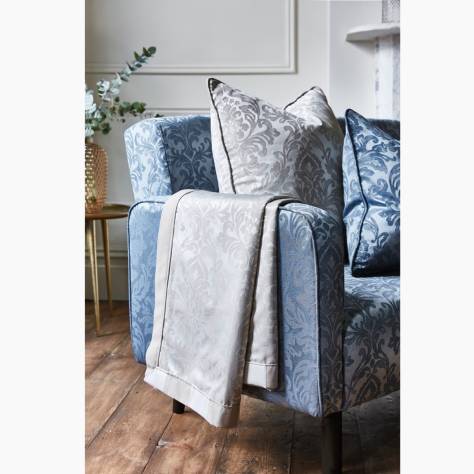 Prestigious Textiles Mansion Fabrics Hartfield Fabric - Royal - 3966/702