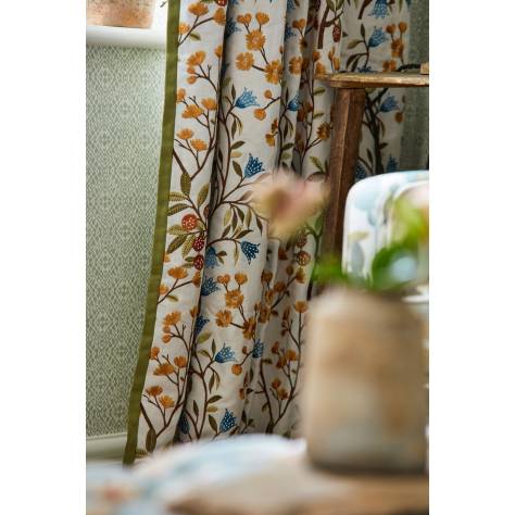 Sanderson Arboretum Fabrics Foraging Embroidery Fabric - Dawn Blue - DARF237316 - Image 4