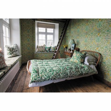 William Morris & Co Ben Pentreath Cornubia Fabrics Willow Bough Fabric - Leaf Green - MCOP226978 - Image 3