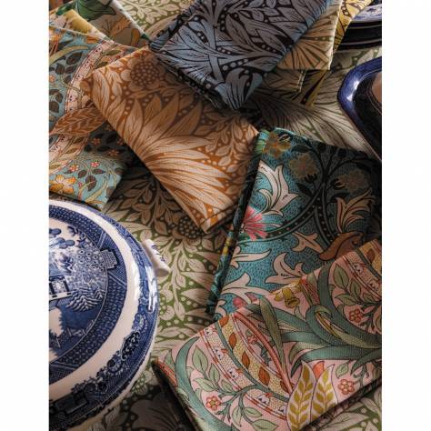 William Morris & Co Ben Pentreath Cornubia Fabrics Daffodil Fabric - Pink/Leaf Green - MCOP226992 - Image 3