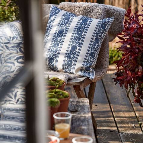 William Morris & Co Outdoor Performance Fabrics Fruit Stripe Fabric - Indigo - MAMB227117 - Image 4
