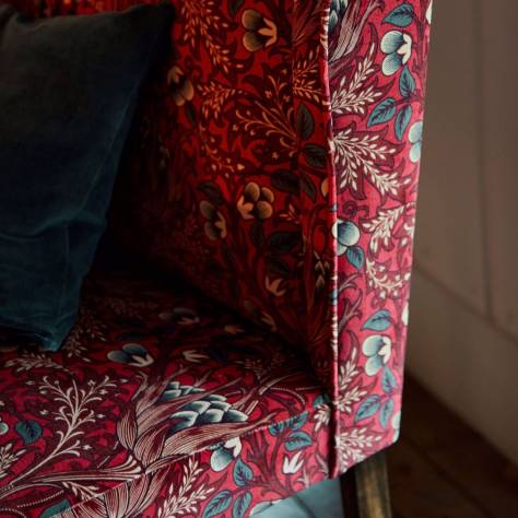 William Morris & Co Wardle Velvets Artichoke Velvet Fabric - Barbed Berry - MWAR227001 - Image 3