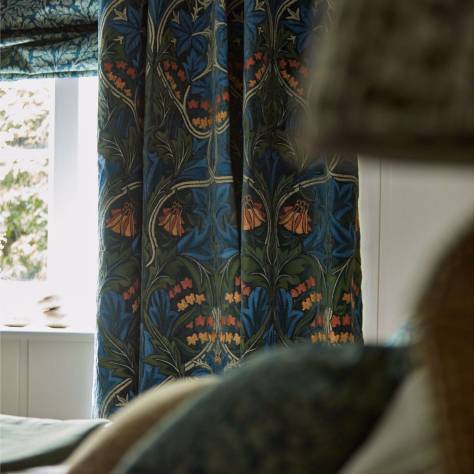 William Morris & Co Wardle Velvets Bluebell Embroidery Fabric - Indigo/Russet - MWAR237293 - Image 4