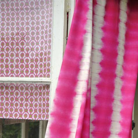 Designers Guild Savine Outdoor Fabrics Jaal Outdoor Fabric - Fuchsia - FDG3040/02