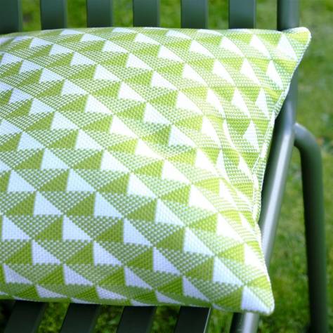 Designers Guild Savine Outdoor Fabrics Tarakan Outdoor Fabric - Emerald - FDG3049/02 - Image 2