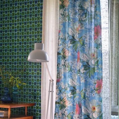 Designers Guild Ikebana Fabrics Peony Blossom Fabric - Platinum - FDG3084/01