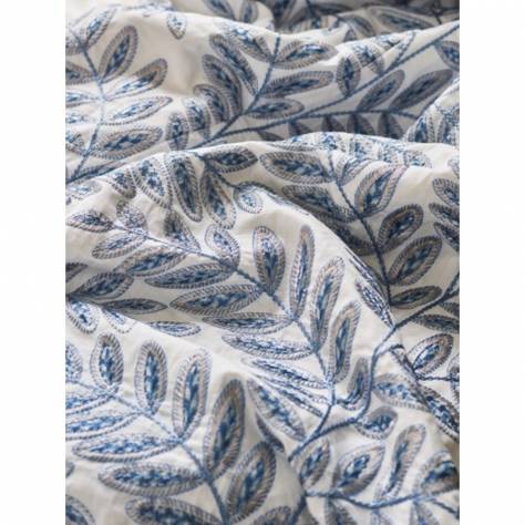 Jane Churchill Kingswood Fabrics Bryony Fabric - Blue - J0125-03 - Image 3
