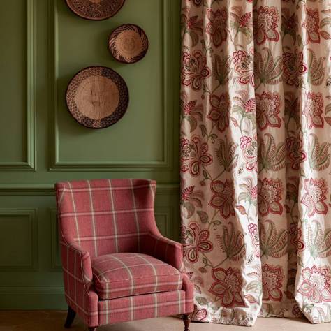 Colefax & Fowler  Oriana Fabrics Oriana Fabric - Pink/Green - F4614-02 - Image 2