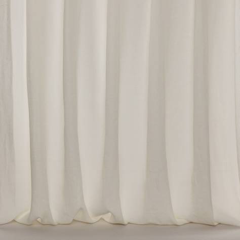Colefax & Fowler  Carissa Sheers Bute Fabric - White - F4029/01