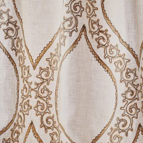 Colefax & Fowler  Oberon Sheers Fabrics Lysander Fabric - Pale Gold - F4715-02