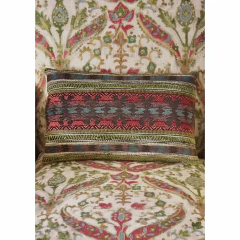 Colefax & Fowler  Casey Fabrics Carbery Fabric - Red/Moss - F4731-01