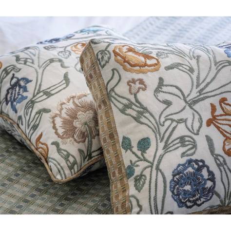 Nina Campbell Montsoreau Fabrics Chabot Fabric - 01 - NCF4483-01 - Image 2