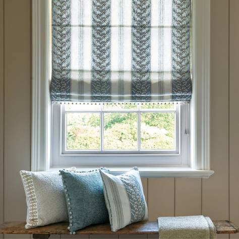 Nina Campbell Woodbridge Fabrics Sudbury Fabric - Eucalyptus/Lilac - NCF4500-02 - Image 3