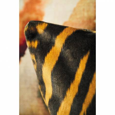 Harlequin Colour 2 Fabrics Equidae Fabric - Onyx/Amber Light - HQN2121091