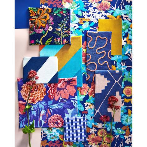 Harlequin Harlequin x Sophie Robinson Fabrics Dahlia Bunch Fabric - Lapis/Carnelian/Spinel - HSRF121172 - Image 2