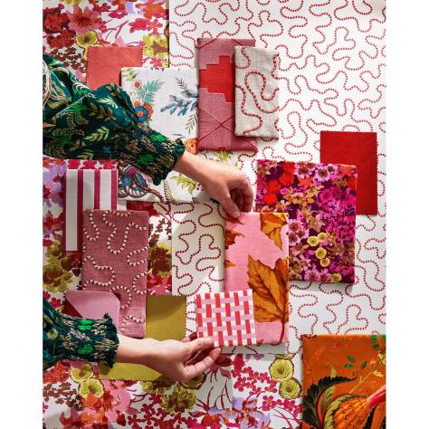 Harlequin Harlequin x Sophie Robinson Fabrics Wildflower Meadow Fabric - Carnelian/Spinel/Amethyst - HSRF121187 - Image 2