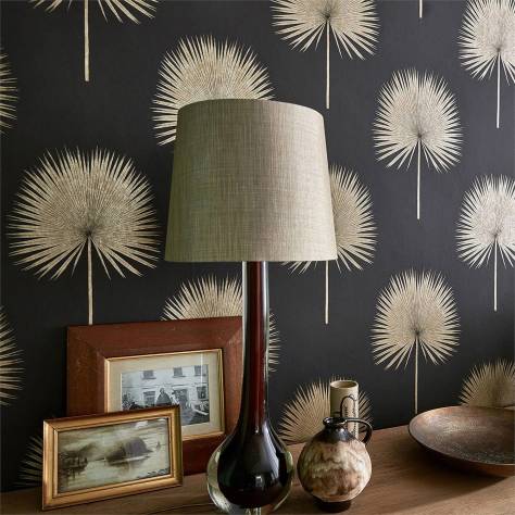 Sanderson Glasshouse Wallpapers Fan Palm Wallpaper - Charcoal / Gold - DGLW216639