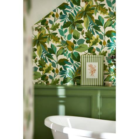 Sanderson Arboretum Wallpapers Pinetum Stripe Wallpaper - Sap Green - DABW217255