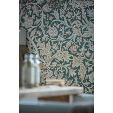 William Morris & Co Emery Walkers House Wallpapers Rambling Rose Wallpaper - Leafy Arbour/Pearwood - MEWW217208