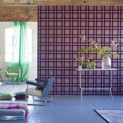 Designers Guild Scenes and Murals II Wallcoverings Chennai Wallcovering - Fuchsia - PDG1143/01