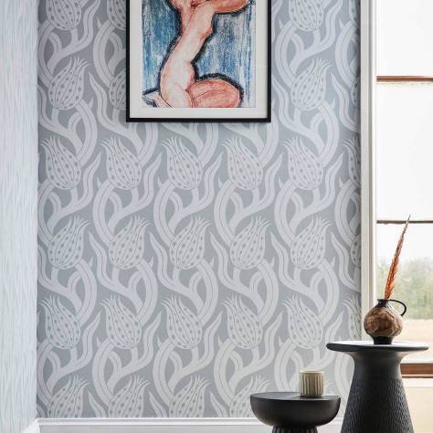 Zoffany Kensington Walk Wallpapers Persian Tulip Wallpaper - Quartz Grey - ZHIW312995