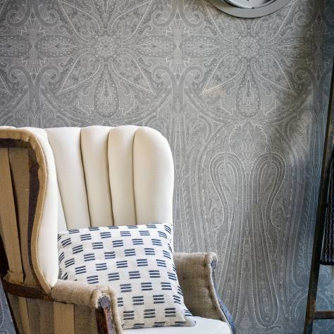 Zoffany Cotswolds Manor Wallpapers Elswick Paisley Wallpaper - Blue Umber - ZKEM312645
